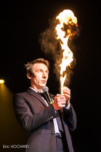 Arsene-Artiste-Scenoria-magicien-soiree-humour