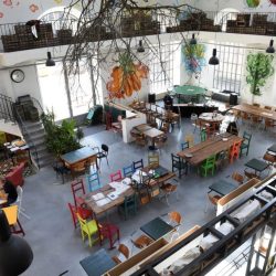 La-Fabuleuse-cantine-Espace-receptif-Scenoria