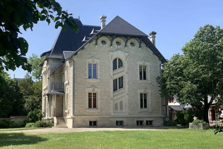 Villa-Nymphea-Espace-receptif-Scenoria